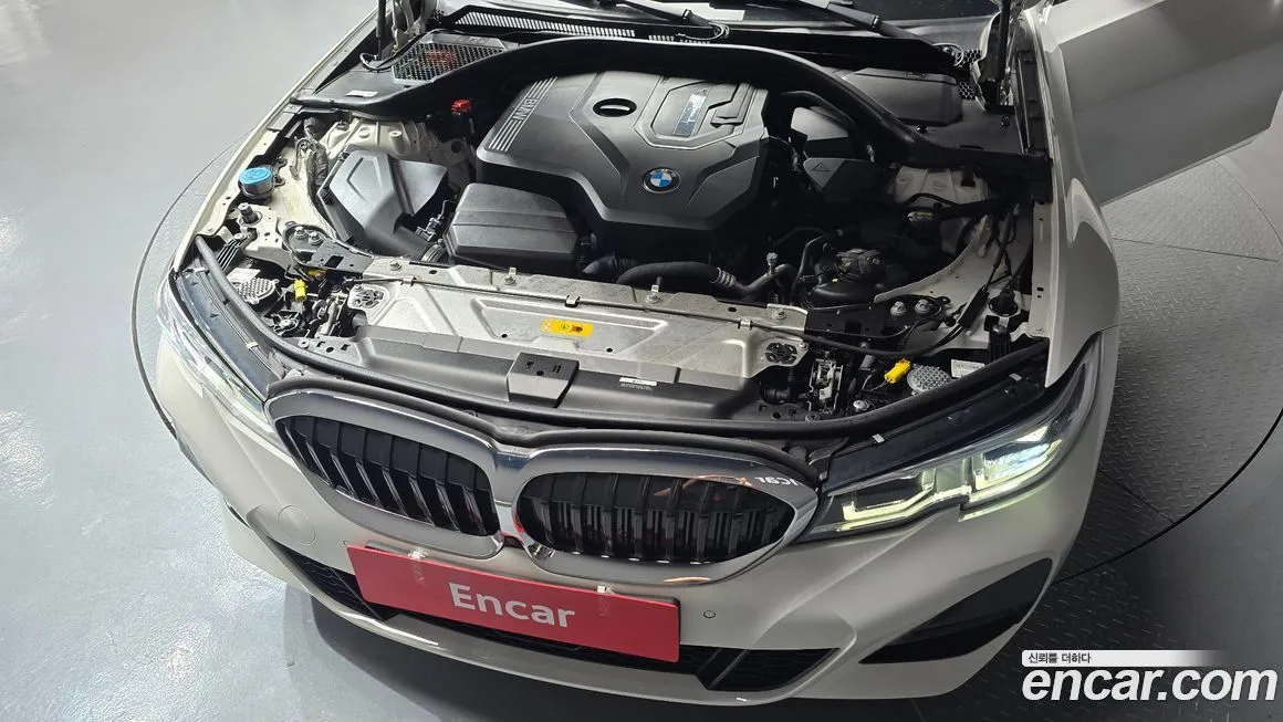 BMW 3-Series 2021 из KR, фото 9