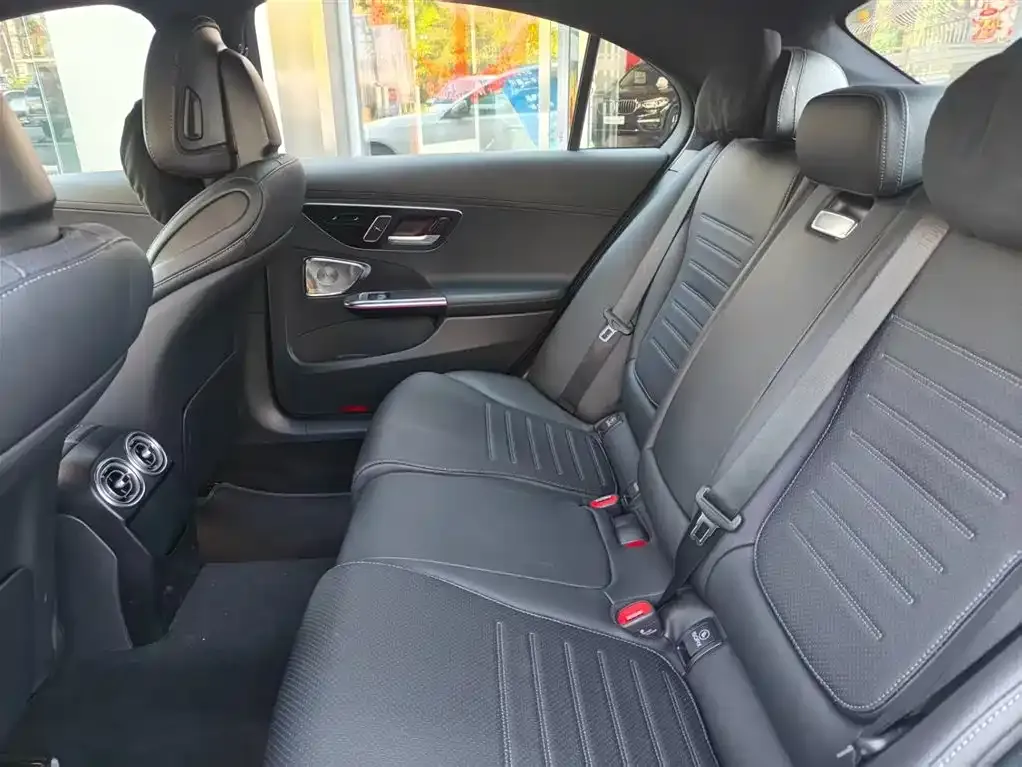Mercedes-Benz C-Class 2024 из CN, фото 9