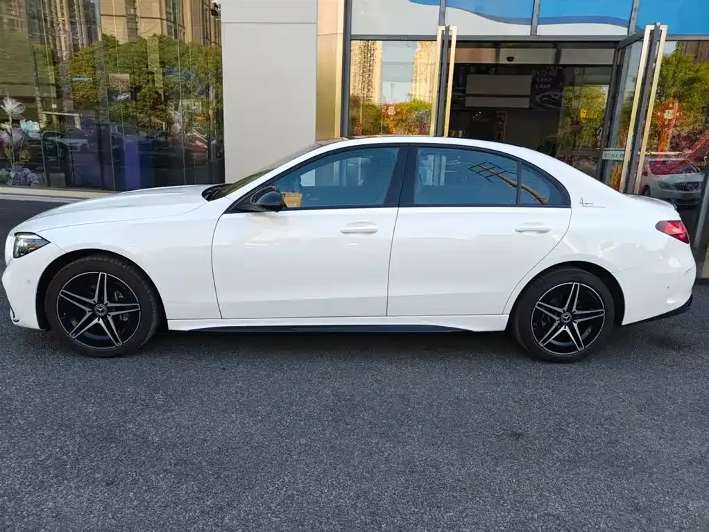 Mercedes-Benz C-Class 2024 из CN, фото 4
