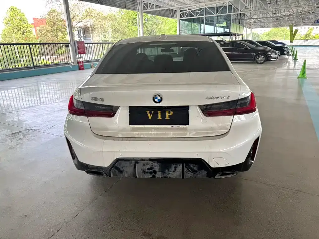 BMW 3 Series 2025 из CN, фото 2