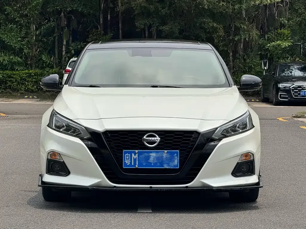 Nissan Teana — фото 10