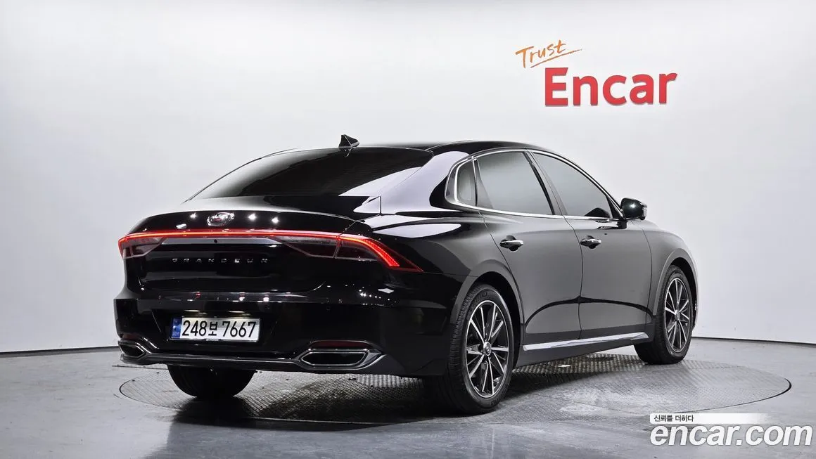 Hyundai Grandeur 2021 из KR, фото 2
