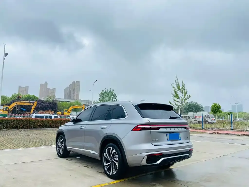 Geely Xingyue L 2024 из CN, фото 2