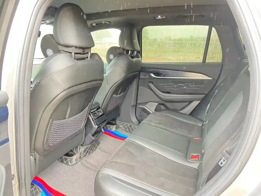 Geely Xingyue L 2024 из CN, фото 3