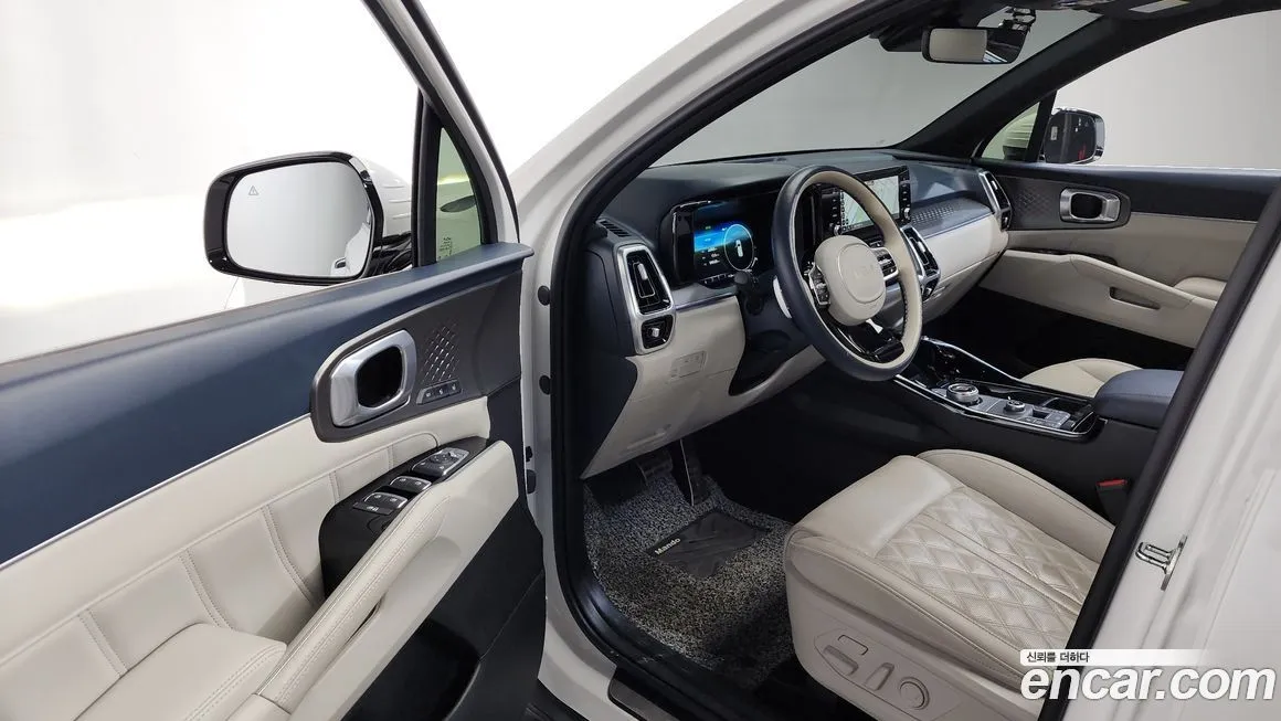 Kia Sorento — фото 9