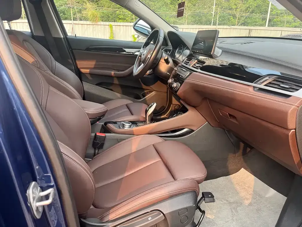 BMW X2 2022 из CN, фото 3