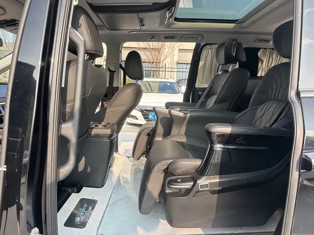 GAC Motor Trumpchi M8 2023 из CN, фото 2