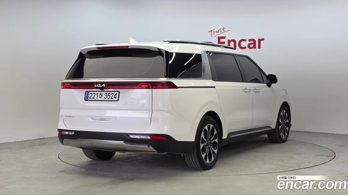 Kia Carnival 2023 из KR, фото 7