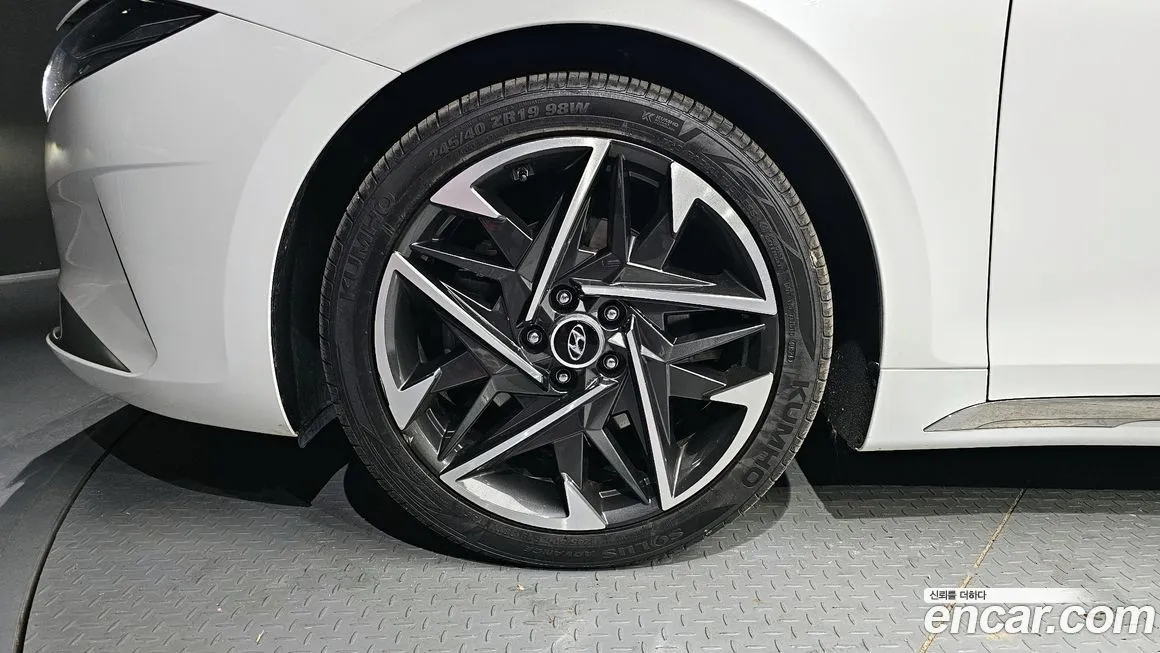 Hyundai Grandeur 2022 из KR, фото 7