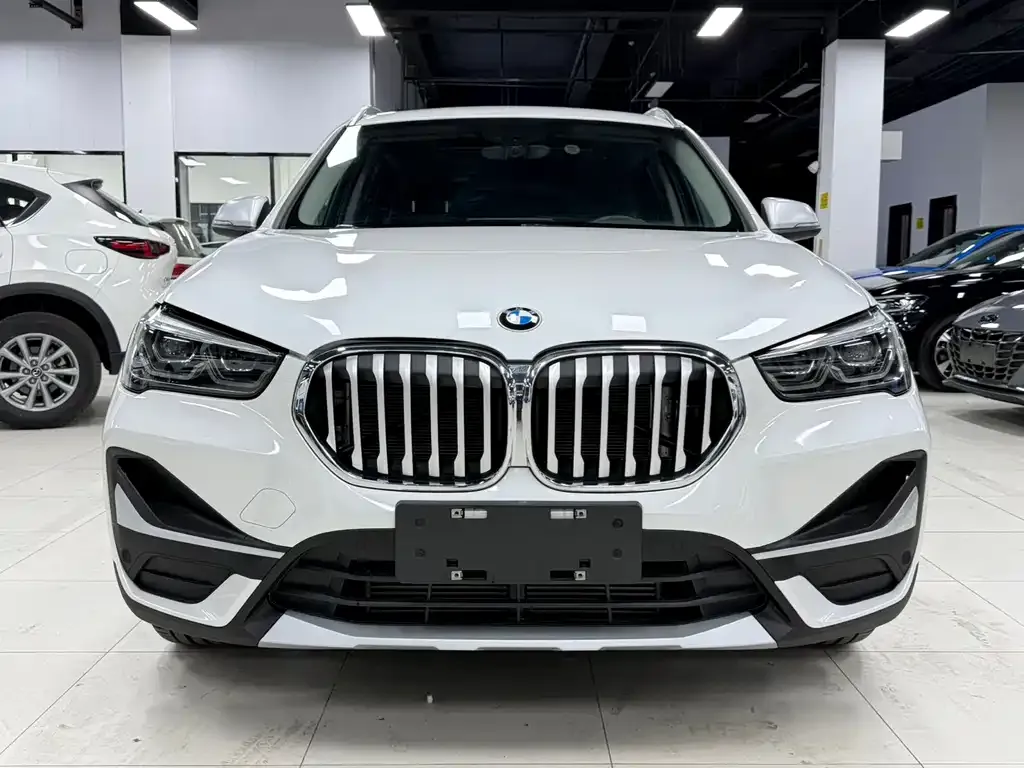 BMW X1 2021 из CN, фото 8