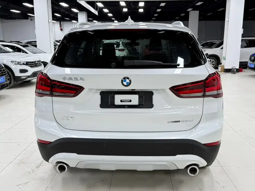 BMW X1 2021 из CN, фото 3