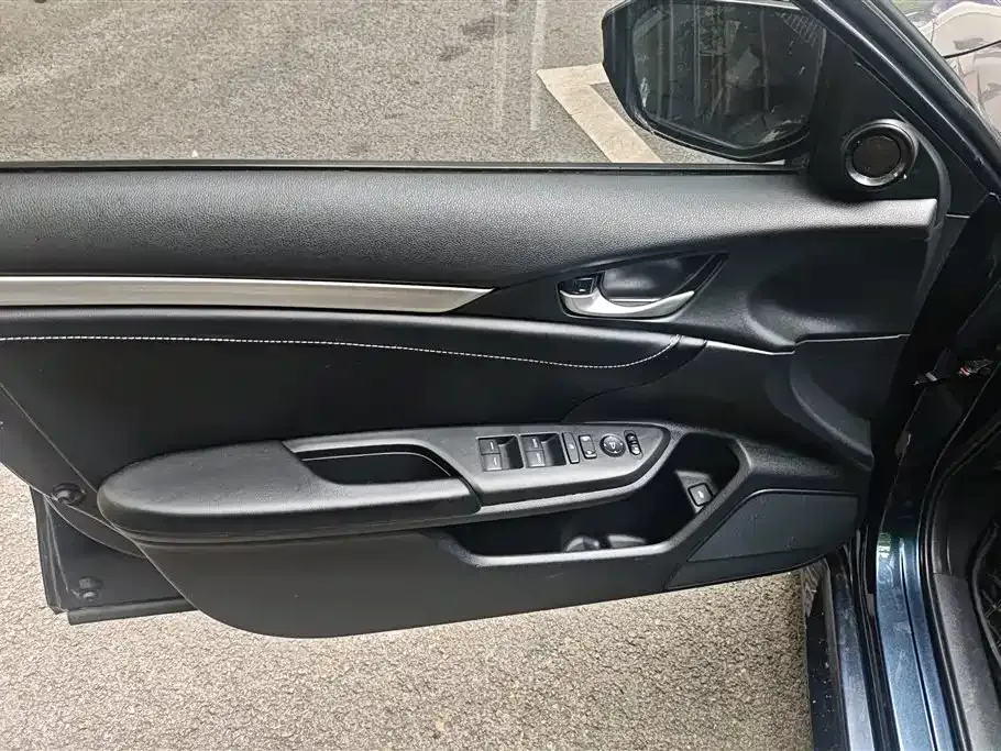 Honda Civic — фото 3