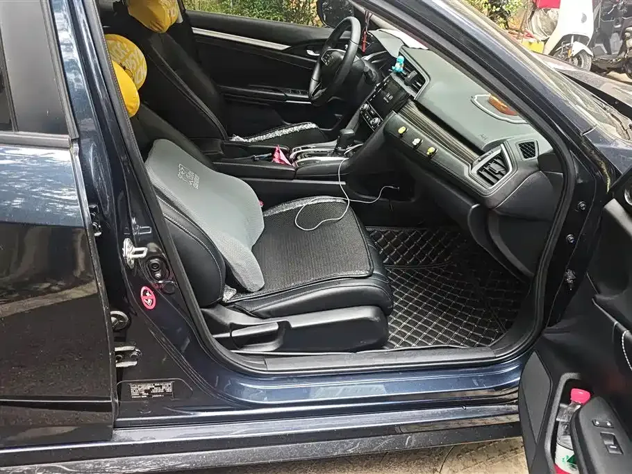 Honda Civic — фото 4