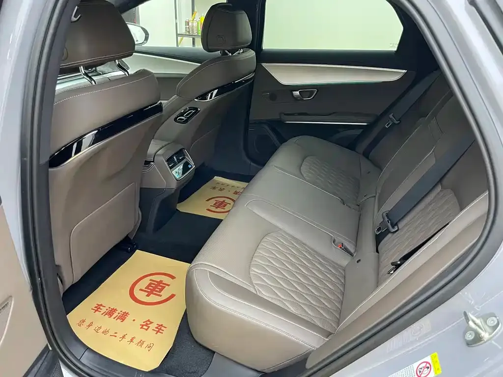 BYD Han 2025 из CN, фото 5