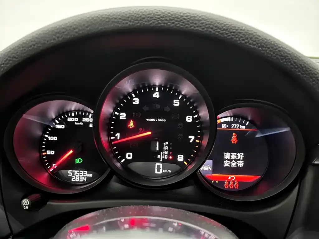 Porsche Macan 2021 из CN, фото 6