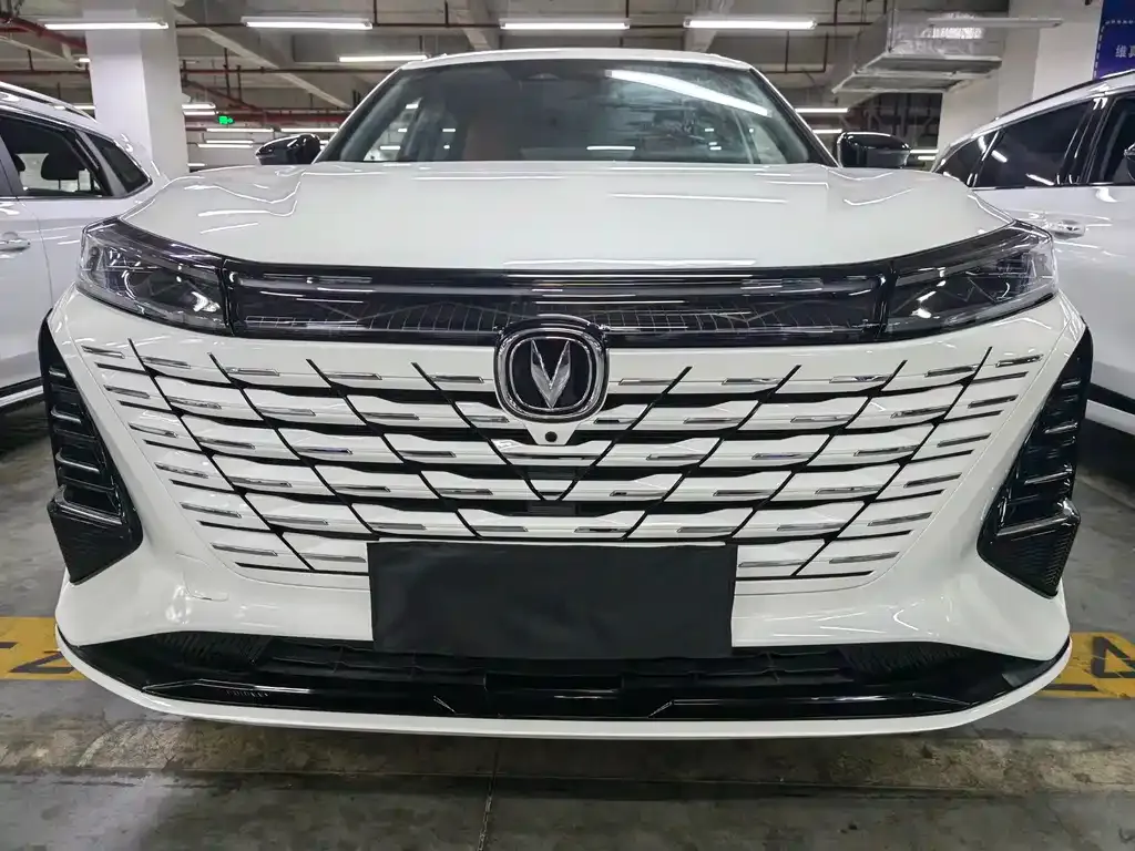 Changan CS75PLUS 2024 из CN, фото 4