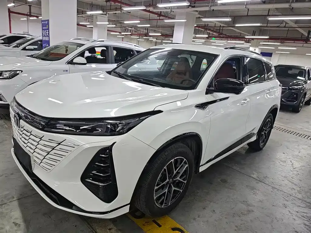 Changan CS75PLUS 2024 из CN, фото 8