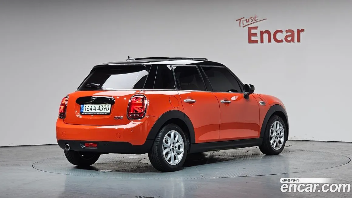 Mini Cooper 2021 из KR, фото 3