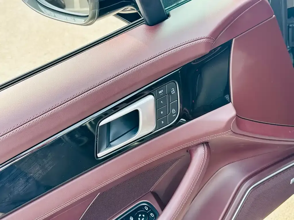 Porsche Panamera Hybrid 2024 из CN, фото 9