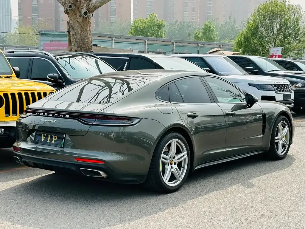 Porsche Panamera Hybrid 2024 из CN, фото 6