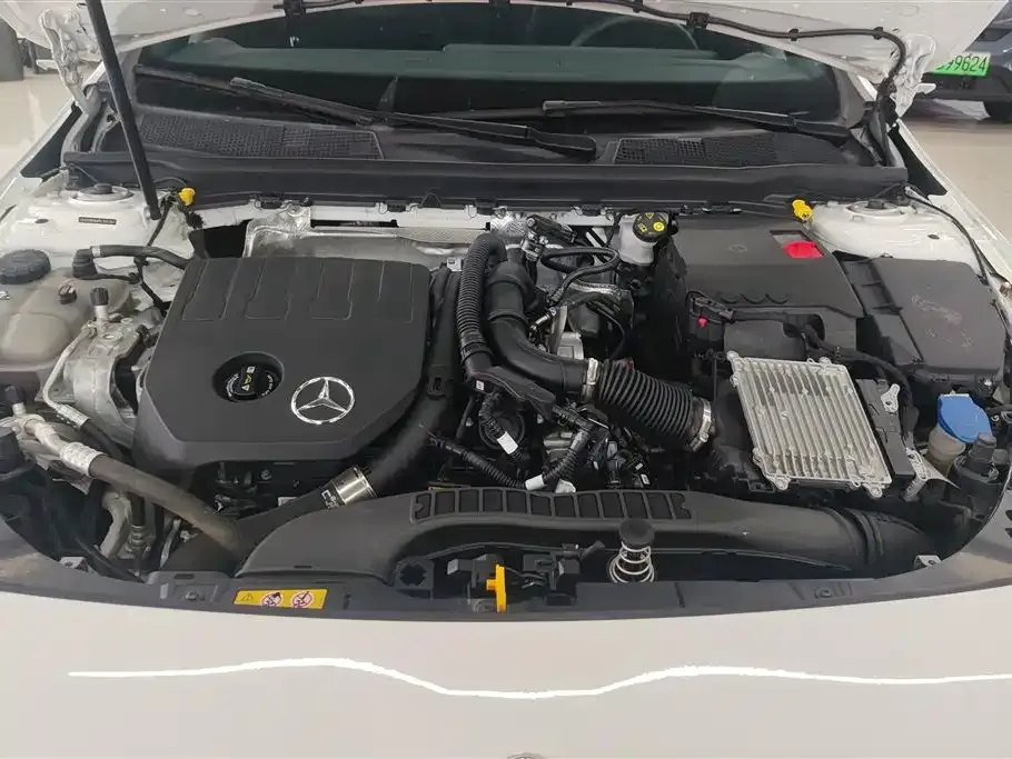 Mercedes-Benz A-Class 2024 из CN, фото 8