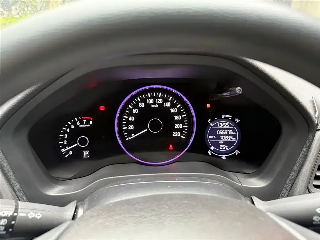 Honda Vezel 2021 из CN, фото 2