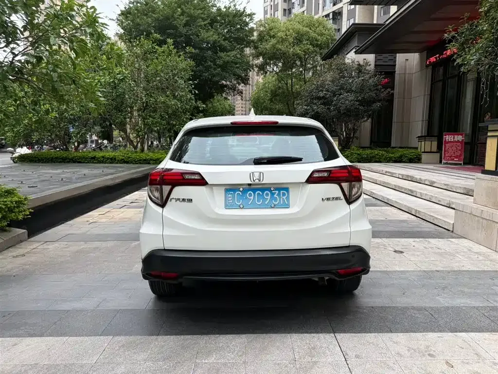 Honda Vezel 2021 из CN, фото 4