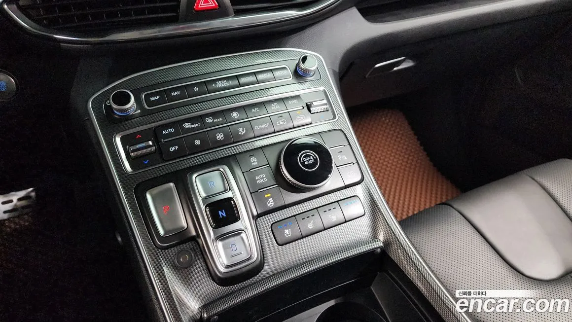 Hyundai Santafe — фото 2