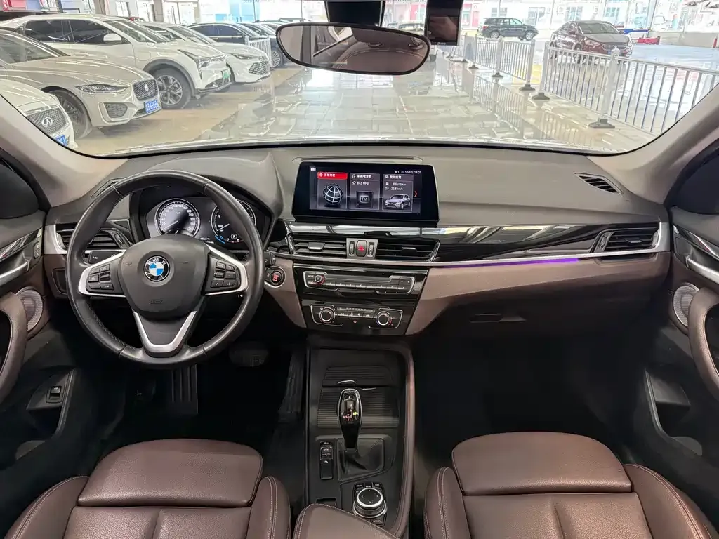 BMW X1 2021 из CN, фото 9