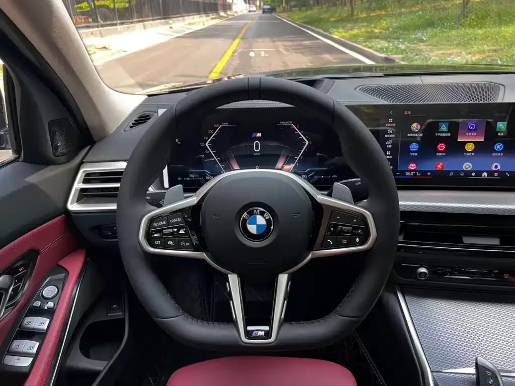BMW 3 Series 2026 из CN, фото 3