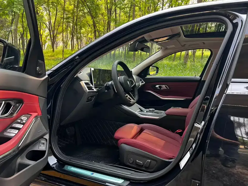 BMW 3 Series 2026 из CN, фото 7