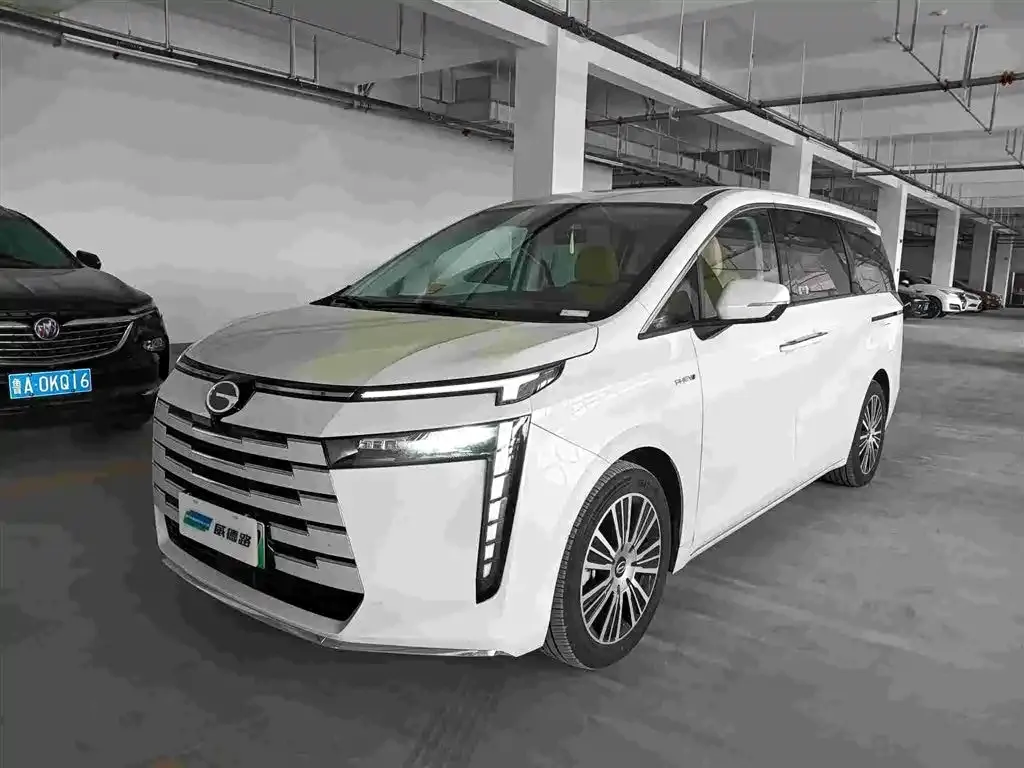 GAC Motor E8 Hybrid