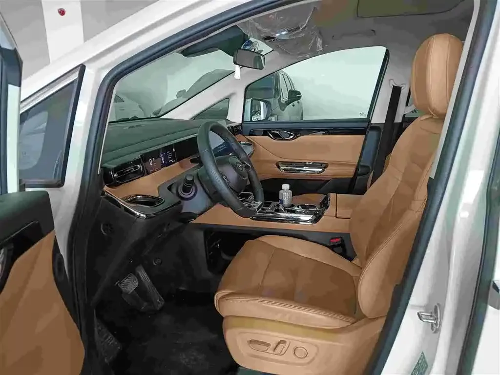 GAC Motor E8 Hybrid 2025 из CN, фото 7