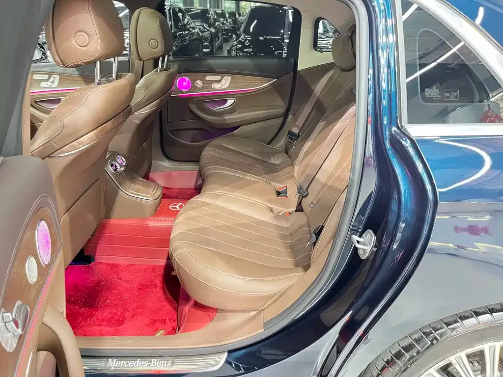 Mercedes-Benz E-Class 2023 из CN, фото 2