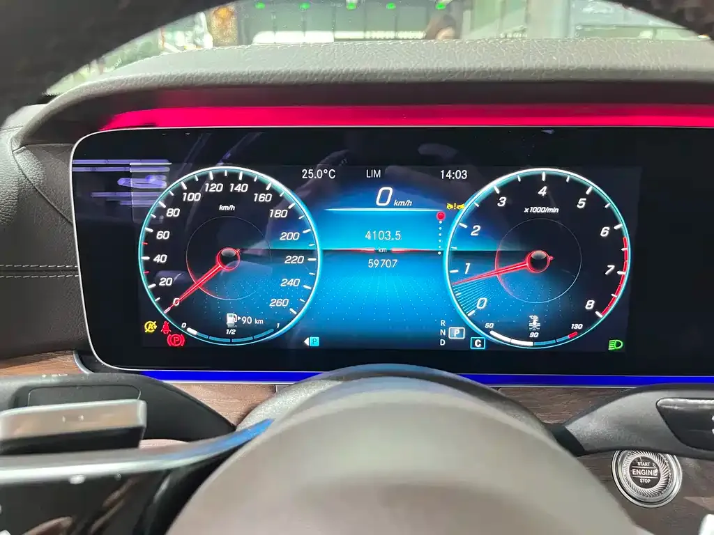 Mercedes-Benz E-Class 2023 из CN, фото 9