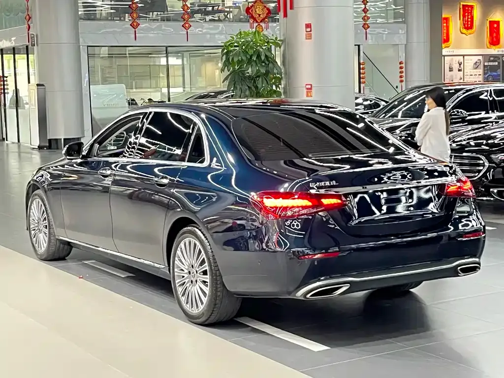 Mercedes-Benz E-Class 2023 из CN, фото 6
