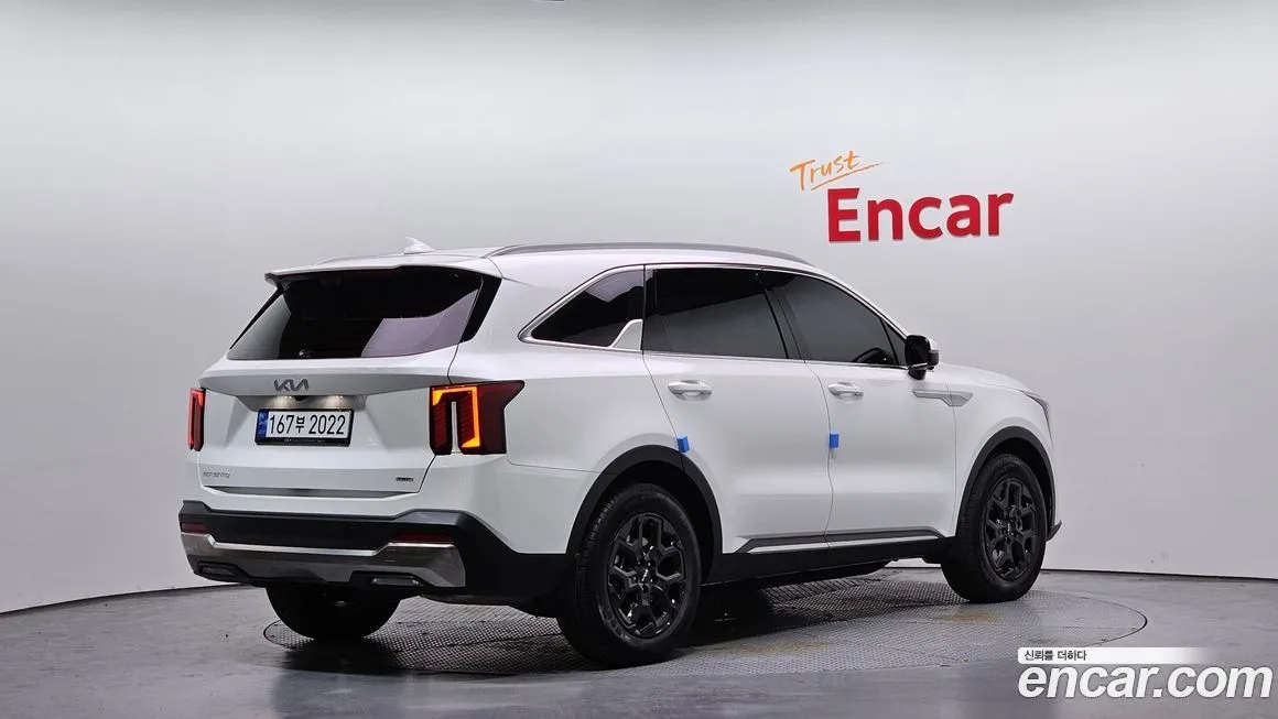 Kia Sorento — фото 4