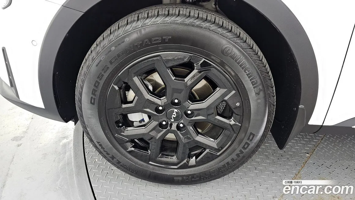 Kia Sorento — фото 8