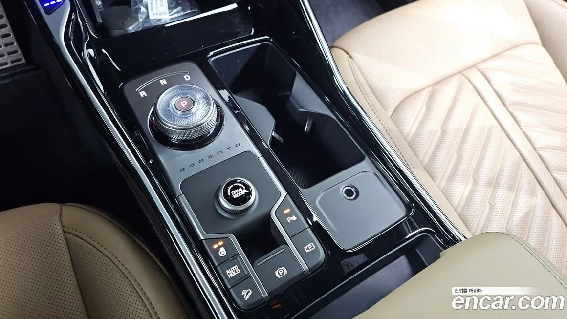 Kia Sorento — фото 9