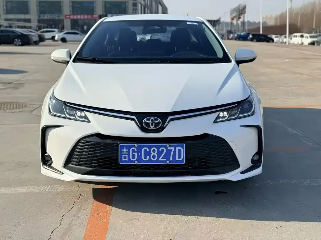 Toyota Corolla 2023 из CN, фото 8