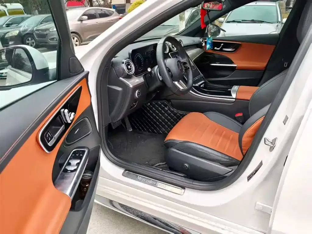 Mercedes-Benz C-Class 2023 из CN, фото 3