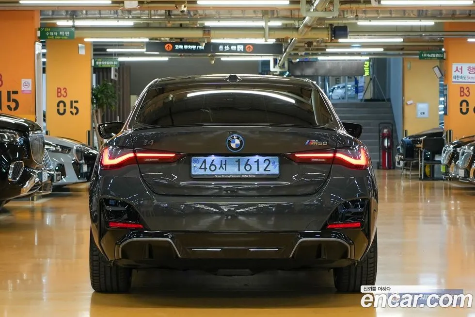 BMW i4 2024 из KR, фото 9