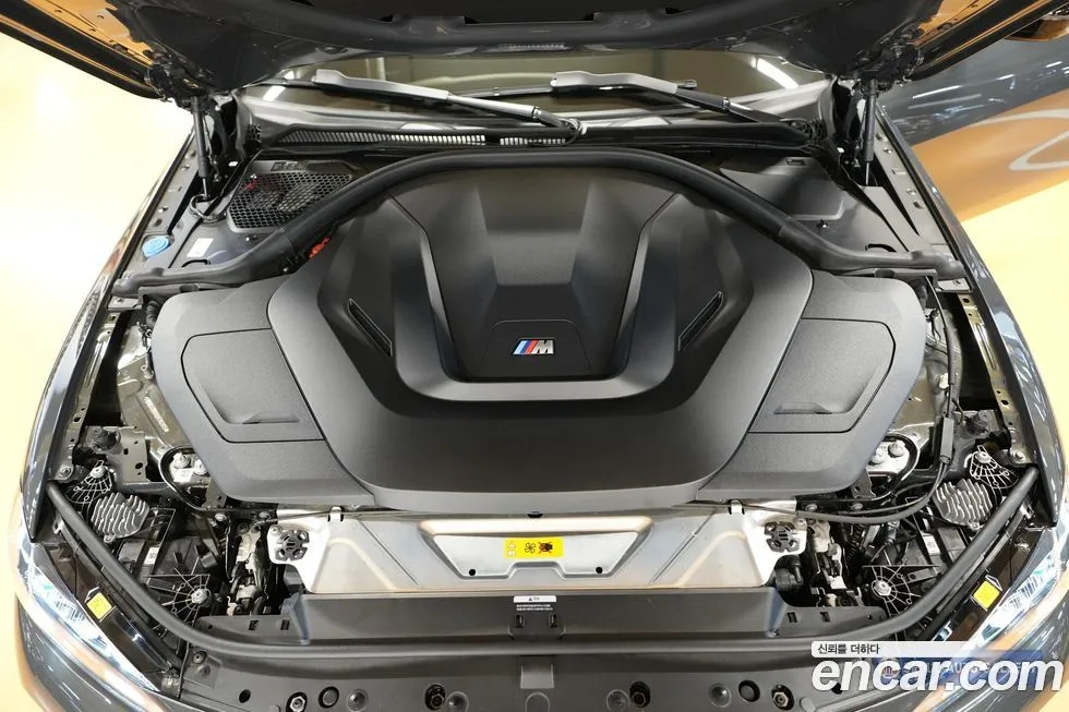 BMW i4 2024 из KR, фото 10