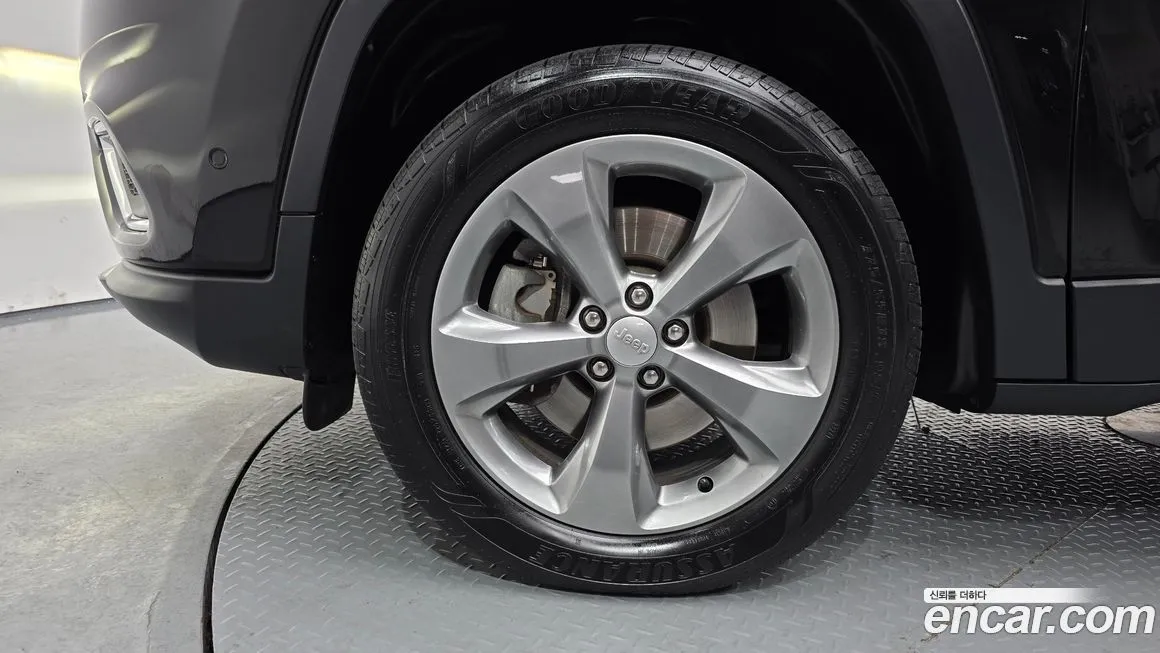 Jeep Cherokee 2021 из KR, фото 6