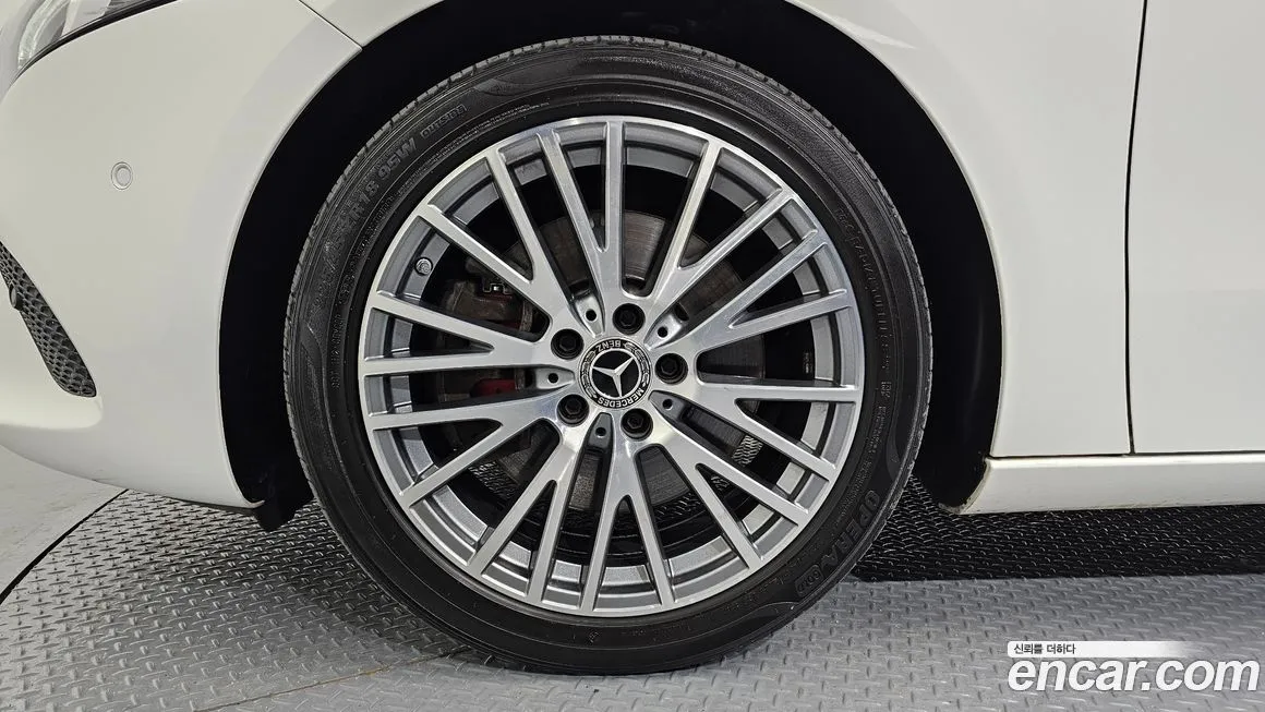 Mercedes-Benz A-Class 2021 из KR, фото 6
