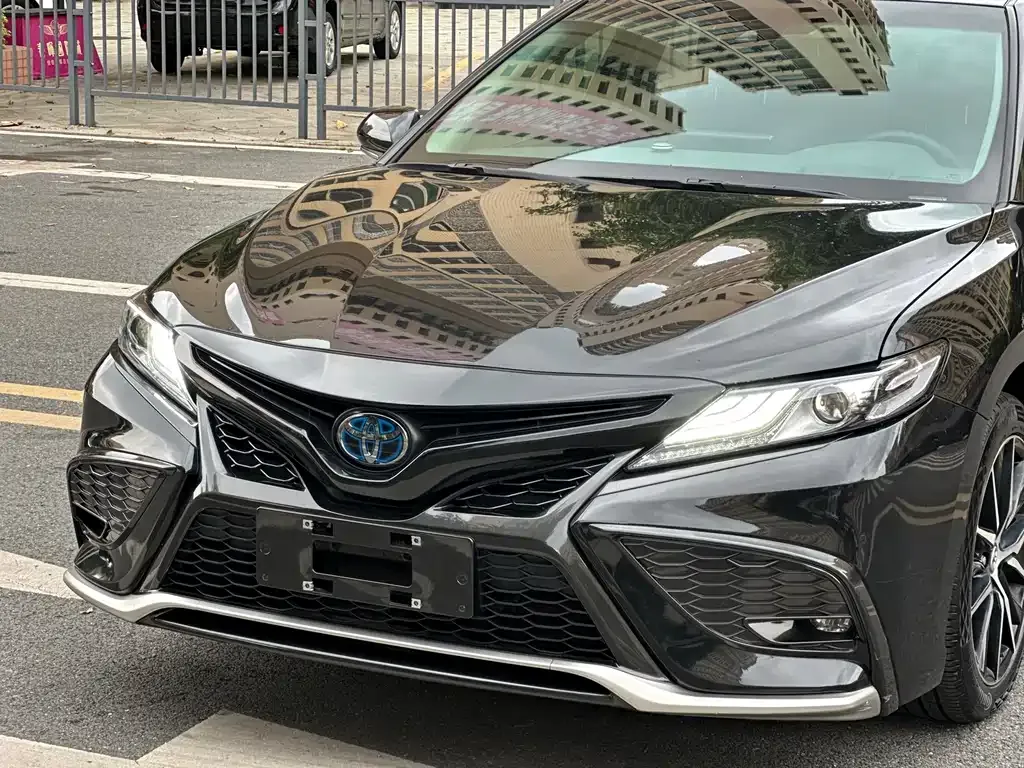 Toyota Camry 2021 из CN, фото 6