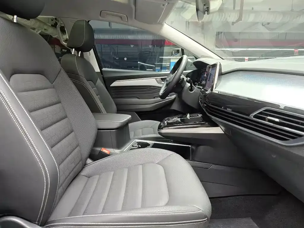 Volkswagen Talagon 2024 из CN, фото 9