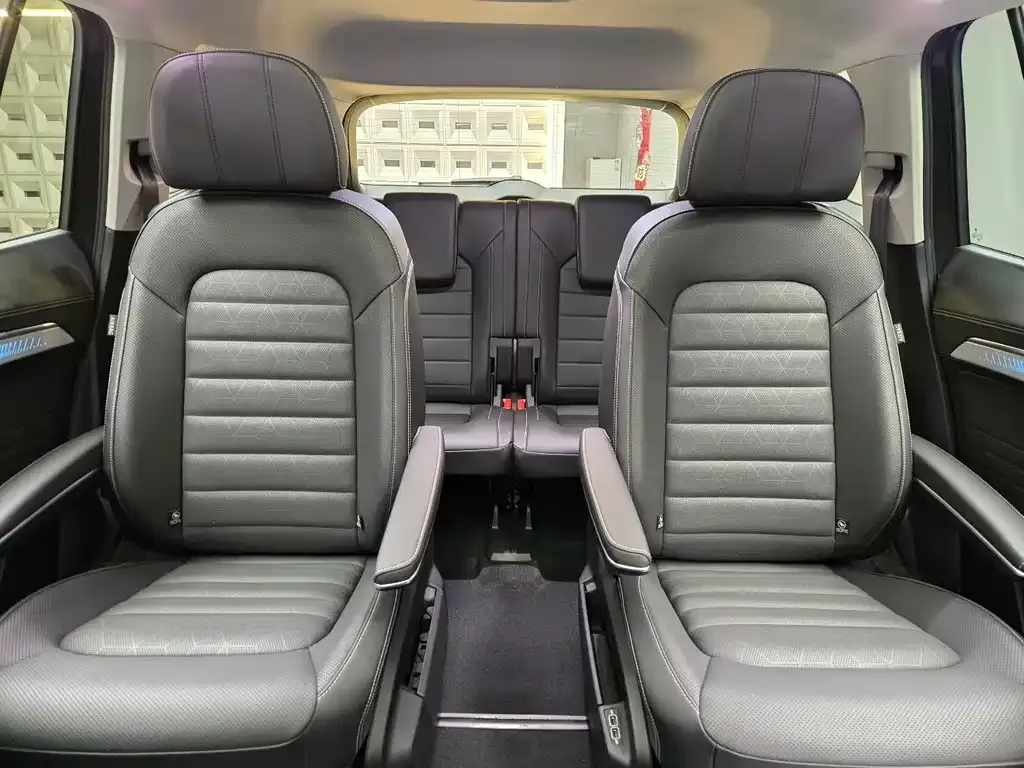 Volkswagen Talagon 2024 из CN, фото 5