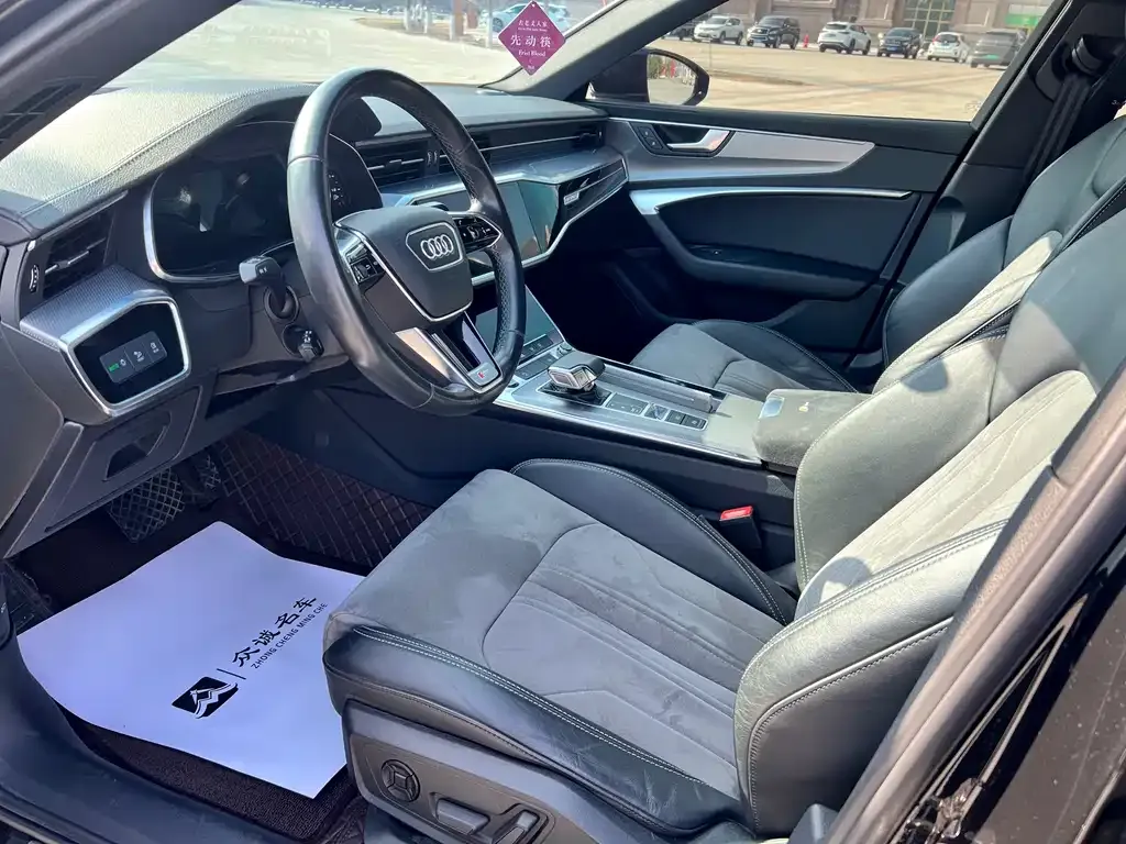 Audi A6L 2022 из CN, фото 4