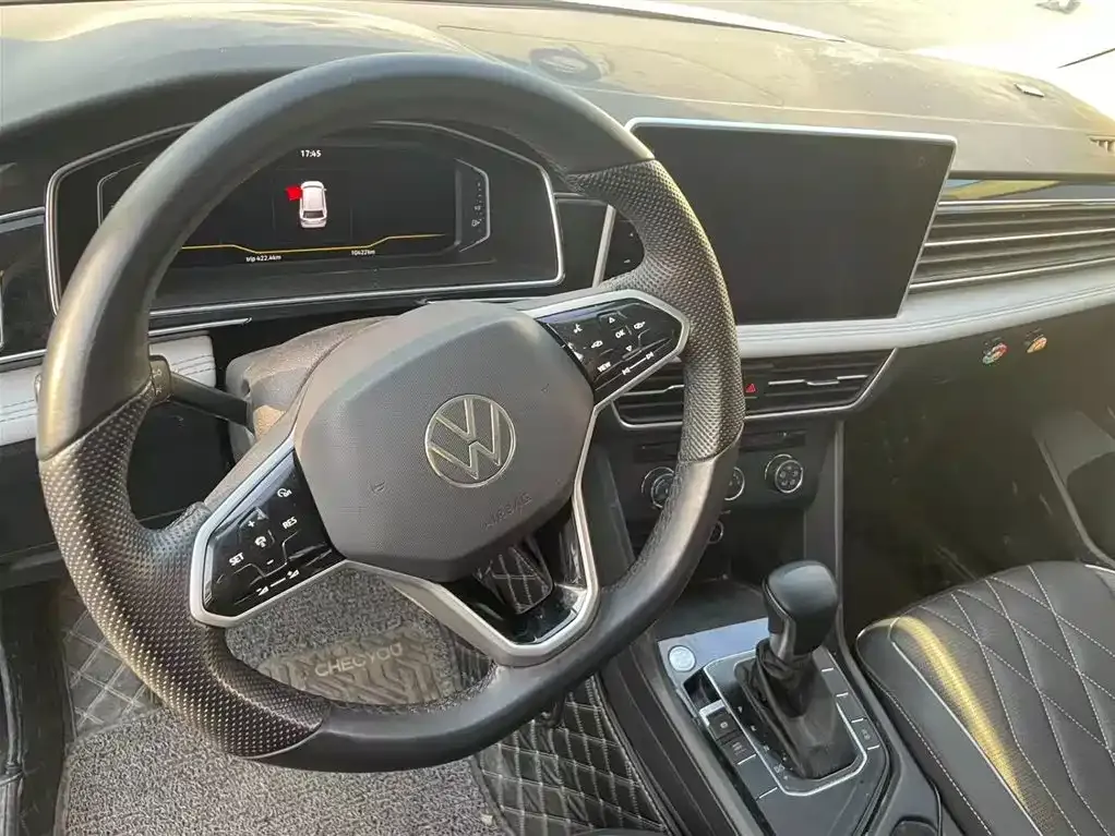 Volkswagen Tiguan L 2023 из CN, фото 8